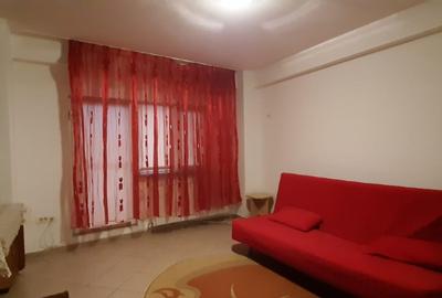 Garsonieră decomandată, mobilată în Militari