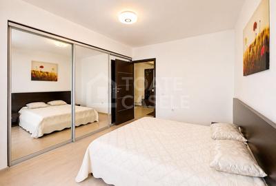 Apartament cu 3 camere decomandat, mobilat în Florești