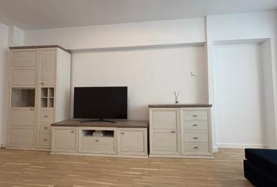 O.Goga, ap. 2 camere, et.2, 70mp, renovat, loc  parcare inclus, 700Euro/luna - 4