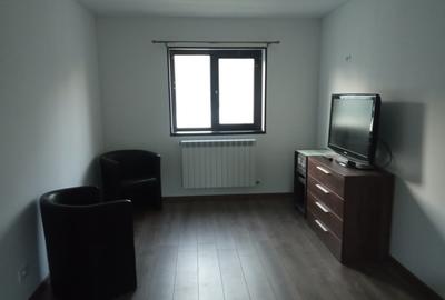 Vând apartament 3 camere decomandat în Dancu - 6