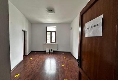 Casa sau spatii, de la 30mp la 300mp, Iasi, centru, str. Vovideniei - 6