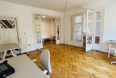Apartament cu 3 camere, mobilat în Ultracentral