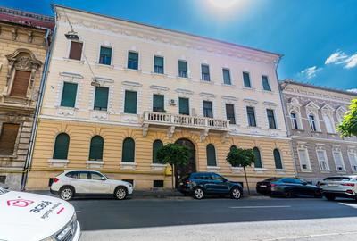 Apartament cu 3 camere semidecomandat, mobilat în Ultracentral