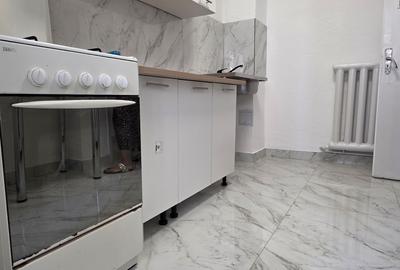 Apartament 2 camere de închiriat * Ștefan cel Mare * IGPR * stația de metrou - 13