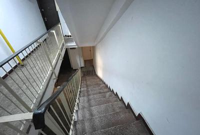 Apartament 3 camere, Etaj 1/4,bloc 1985,posibilitate centrală-Militari - 37