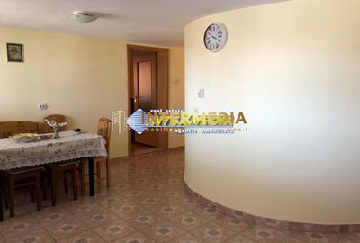Casa deosebita  D+P+E de vanzare CETATE cu 900 mp. teren - 3