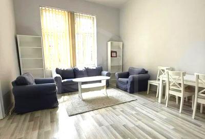 Central, cladire istorica, renovat, 2 camere - 1