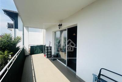 Ap. 3 camere, terasa de 12 mp, decomandat, 74 mp utili, pret bun - 9