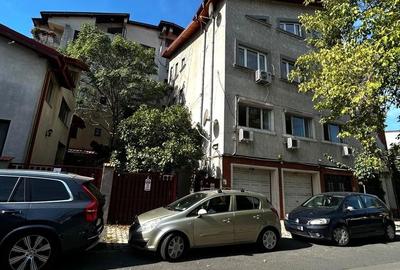 Birou, de 200 mp, în Domenii