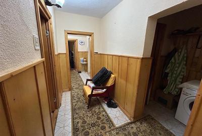 Apartament cu 3 camere de vanzare et. 2,  zona Sud. - 7