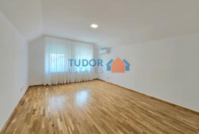 Renovated 6 Bedroom Luxury Villa with Private Garden, Swimming Pool & Sauna - 20