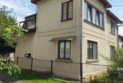 Casă individuală cu 4 camere în Ultracentral