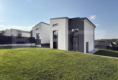 Duplex Premium de vanzare, la doar 5 min de mers pana la Mega Image Dezmir! - 1