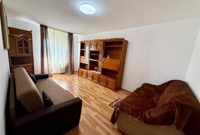 Apartament cu 2 camere decomandat în Canta