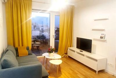 Apartament cu 2 camere semidecomandat, mobilat în Ștefan cel Mare