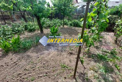 Casă individuală cu 11 camere în Central