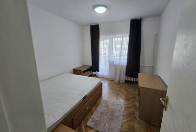 Bd. Unirii | Duplex 4 camere | 120 mp | Terasă | Etaj 6+7 | 1.000 € - 6