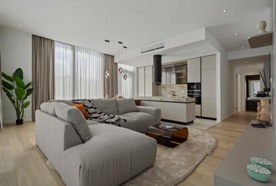Penthouse cu 4 camere semidecomandat în Cotroceni