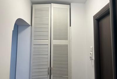 Apartament cu 2 camere semidecomandat în 1 Mai