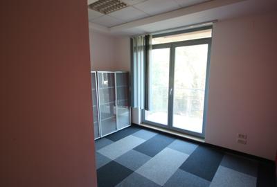 De inchiriat spatiu cu destinatie birouri,Complex studentesc - 13