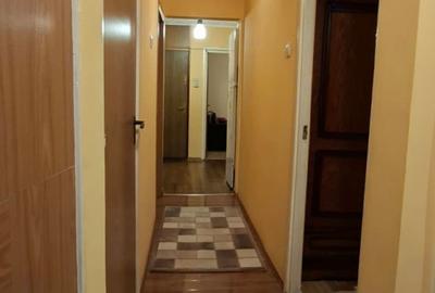 Apartament cald și luminos cu 3 camere, în zona Uverturii – Dezrobirii.. - 9