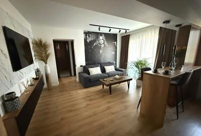 Apartament cu 2 camere semidecomandat, mobilat în Băneasa