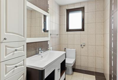 Vila spațioasă 5 camere, 5 băi, Garaj 2 mașini, Zona Primo – poziție excelentă - 9