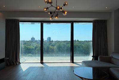 Apartament cu 4 camere decomandat în Floreasca