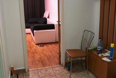 Apartament spatios, acces facil la metrou si tramvaiul 41 - 2