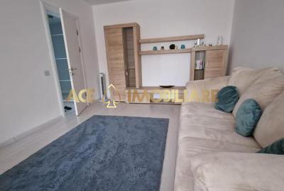 Apartament cu 2 camere decomandat, mobilat în Titan