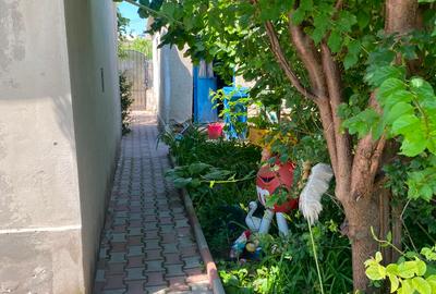 Casa 5 camere - Murfatlar - 67.500 euro (cod E2+E7) - 1