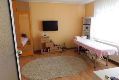 Vanzare spatiu comercial cu Casa P+E pentru clinica privata, cabinete sau labola - 1