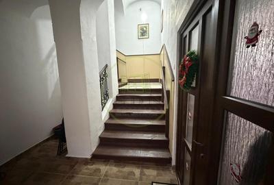 Casă de vânzare! Super pret - Reghin zona centrală. - 13