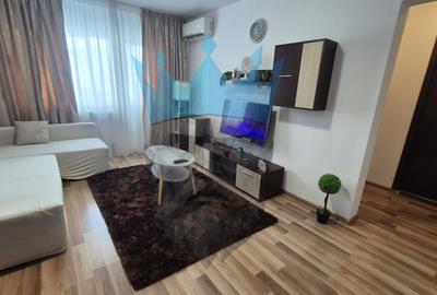 Apartament cu 2 camere decomandat, mobilat în Păcii