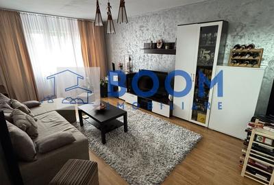 Apartament cu 3 camere decomandat în Ostroveni