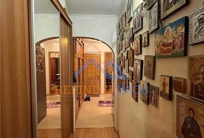 Vanzare Apartament 3 camere etaj 2 din 4 cu 2 bai, Rahova - Dunavat - 5