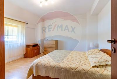 Apartament 2 camere spatios zona centrala OTOPENI - 6