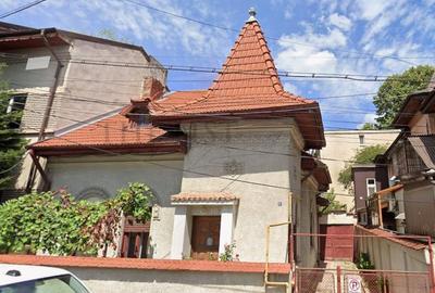 Casă individuală cu 4 camere în Floreasca
