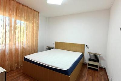 Apartament cu 2 camere decomandat în Metalurgie
