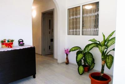 Casă cu 3 camere în Strejnicu