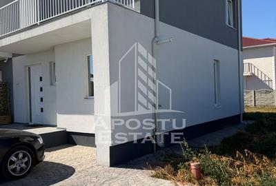 Duplex cu 4 camere în Remetea Mare