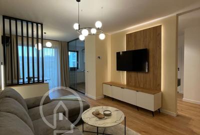 Apartament cu 2 camere semidecomandat, mobilat în Mărăști