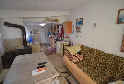 Casă 4 camere - curte 600 metri - Colentina - Andronache - 24