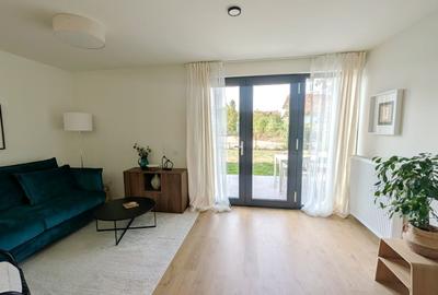 First time rent! Private house for rent with generous yard, newly renovated - 1