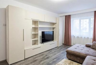 Apartament cu 3 camere decomandat în Iosia