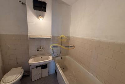 Apartament 3 camere de vanzare in Bacau - 14