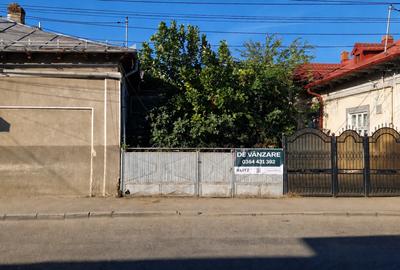 Casă individuală cu 5 camere în Exterior Est