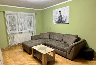Apartament cu 3 camere decomandat, mobilat în Lipovei
