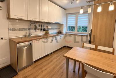 Apartament cu 3 camere semidecomandat, mobilat în Gheorgheni