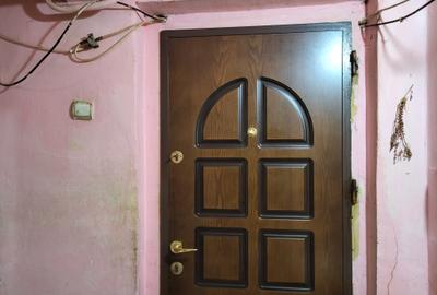Apartament 3 camere, parter, cu balcon. Necesita renovare completa. - 8